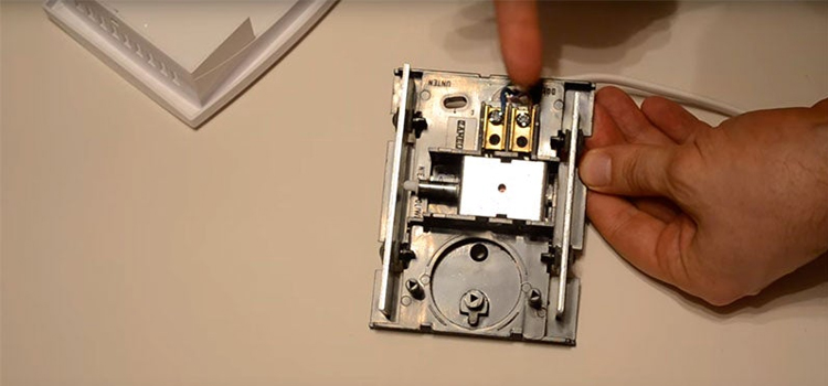 fix door bell in Kendall West